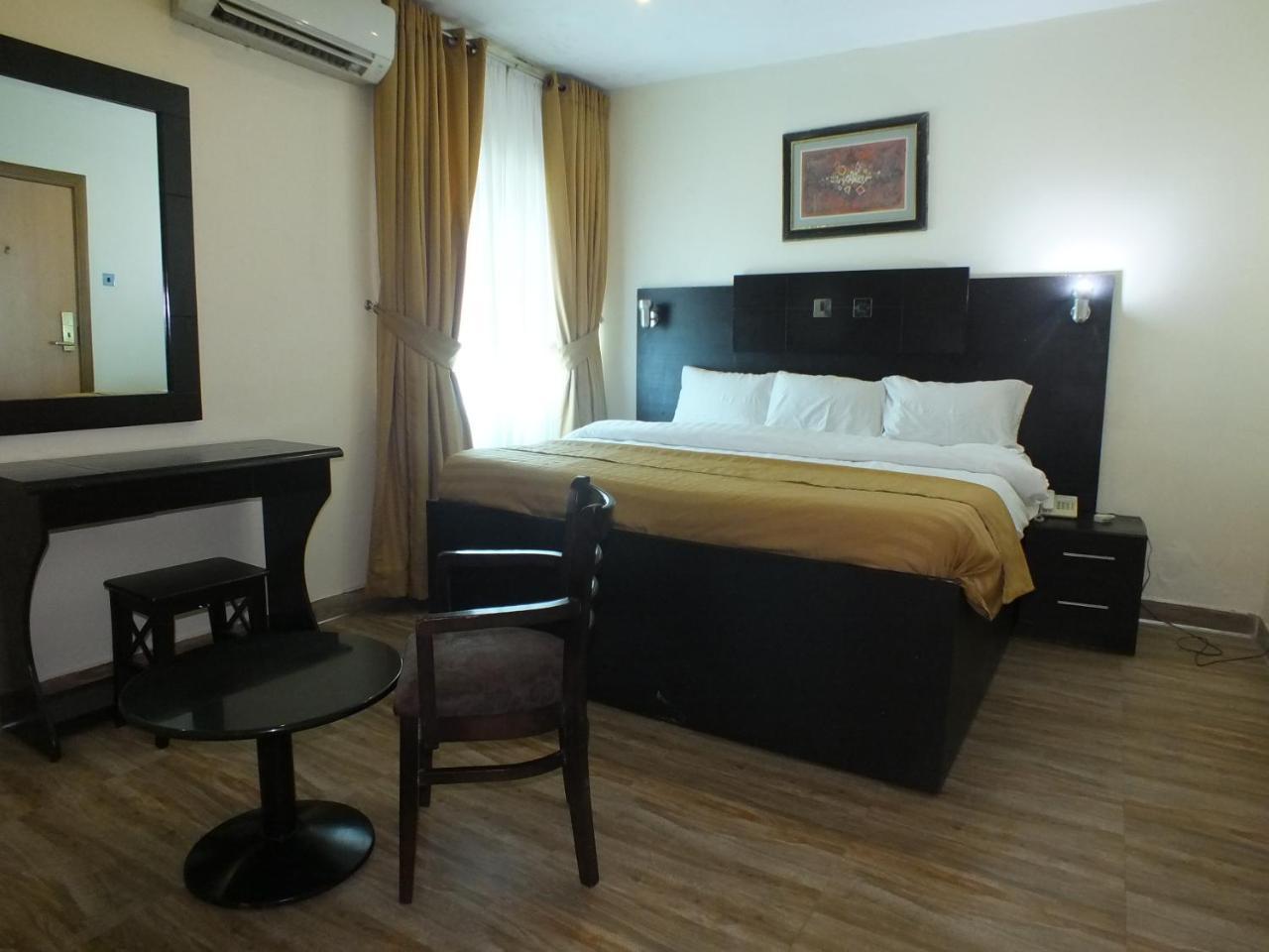 Eden Crest Hotel & Resort Enugu Exterior foto